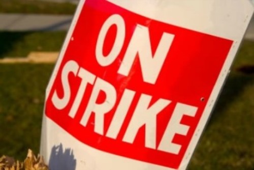 Public school teachers to go on strike