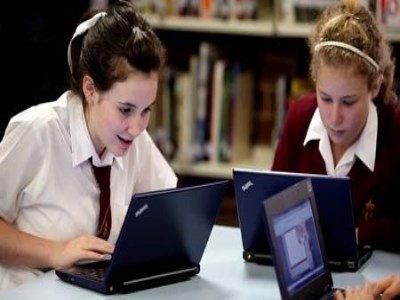 Opinion: How to keep more girls in IT at school