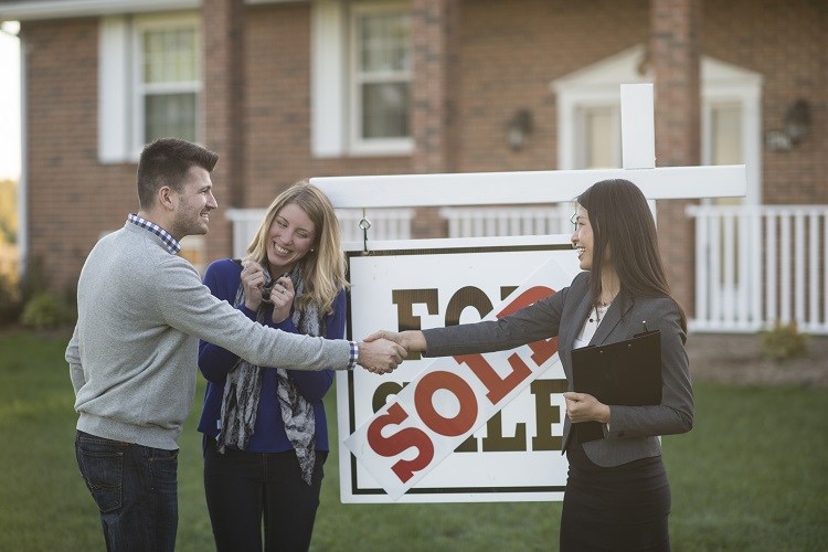 Follow these tips to make sure you sell your home this Spring season!