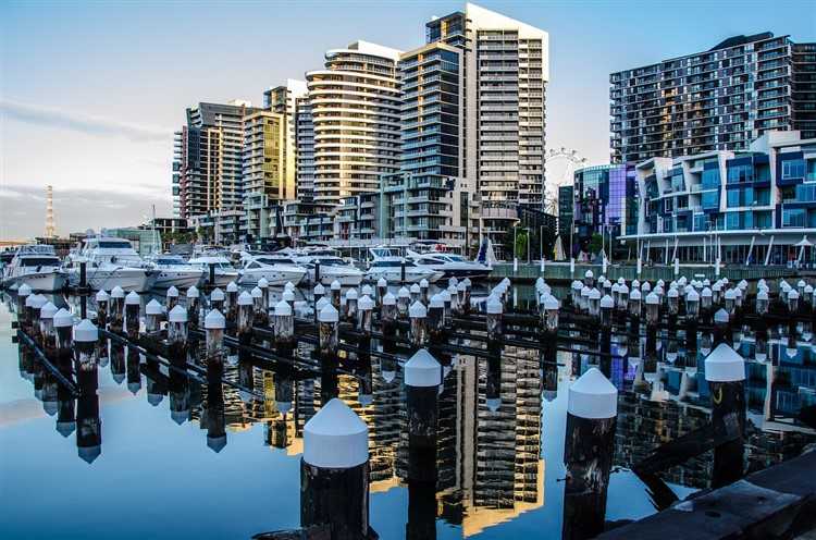 Home prices continue to drop, led by Melbourne 