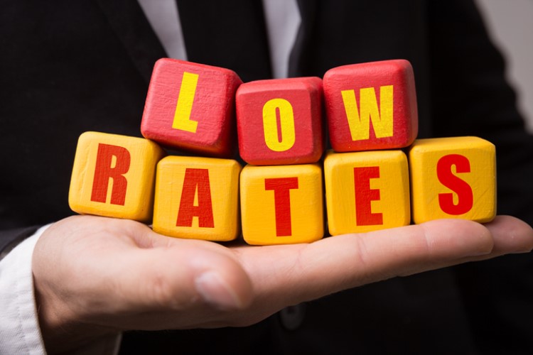 Over the past week, three lenders joined the rate-cut party despite the Reserve Bank of Australia holding off a rate adjustment this month. 