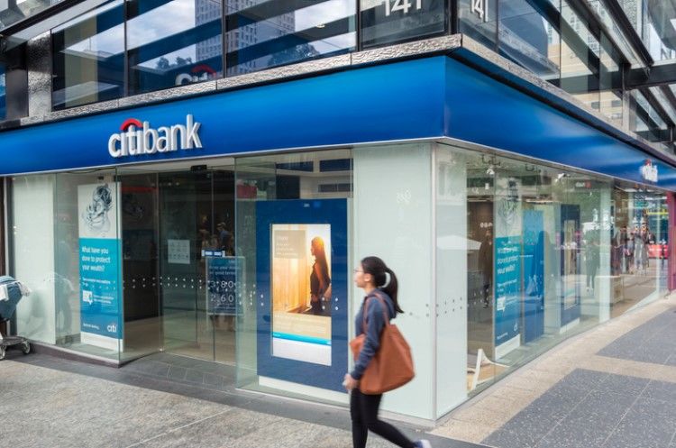 Citi plans to slash its home loan rates as part of its "back to basics" lending campaign.