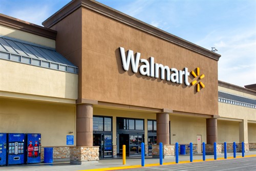 Walmart employee quits job in dramatic fashion