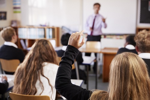 ‘Nice kids’ rule the school by Year 12 – study