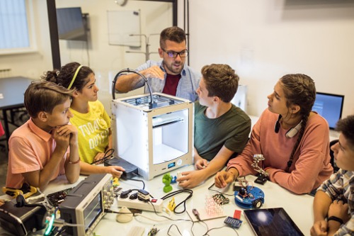 How schools can manage secure access to 3D printers
