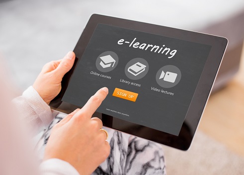 New research highlights value of online learning