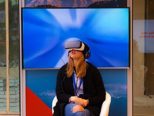 Retail giant taps virtual reality to train employees